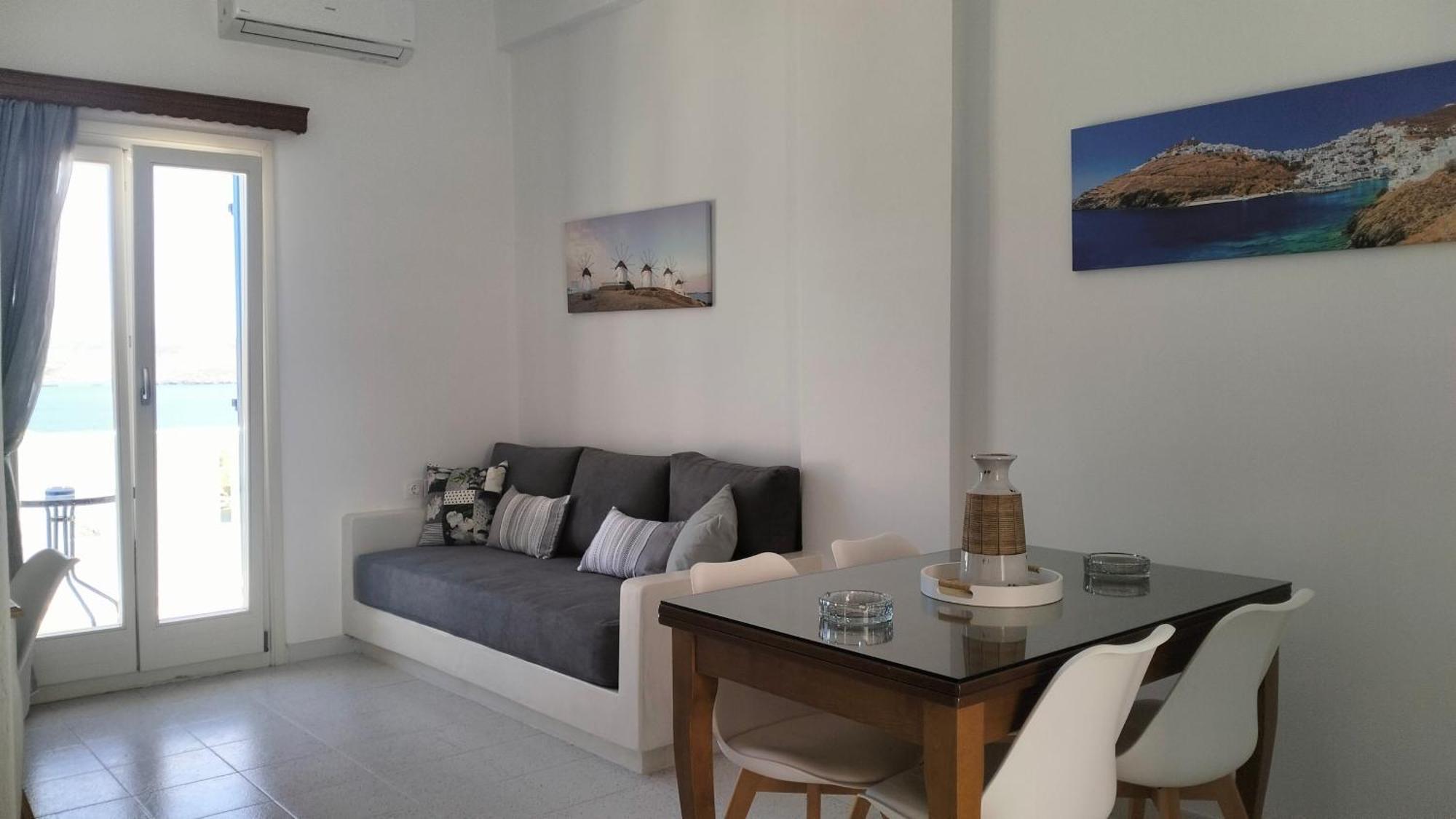 Apartamento Θέαστρον - Theastron House With Great View In Chora Pera Gyalos Exterior foto